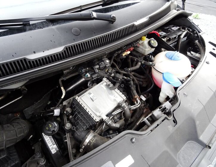 Volkswagen Transporter Skříň 2,0 l 110 kw