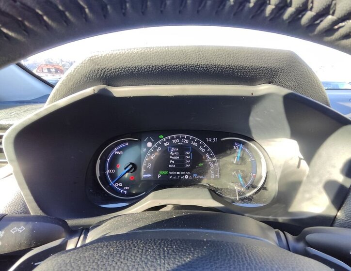 Toyota RAV4 SUV 2,5 l 163 kw