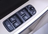 Volvo XC60 SUV 2,4 l 120 kw