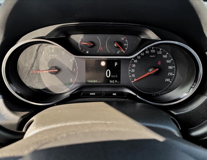 Opel Grandland X SUV / Terénní 1,5 l 96 kw