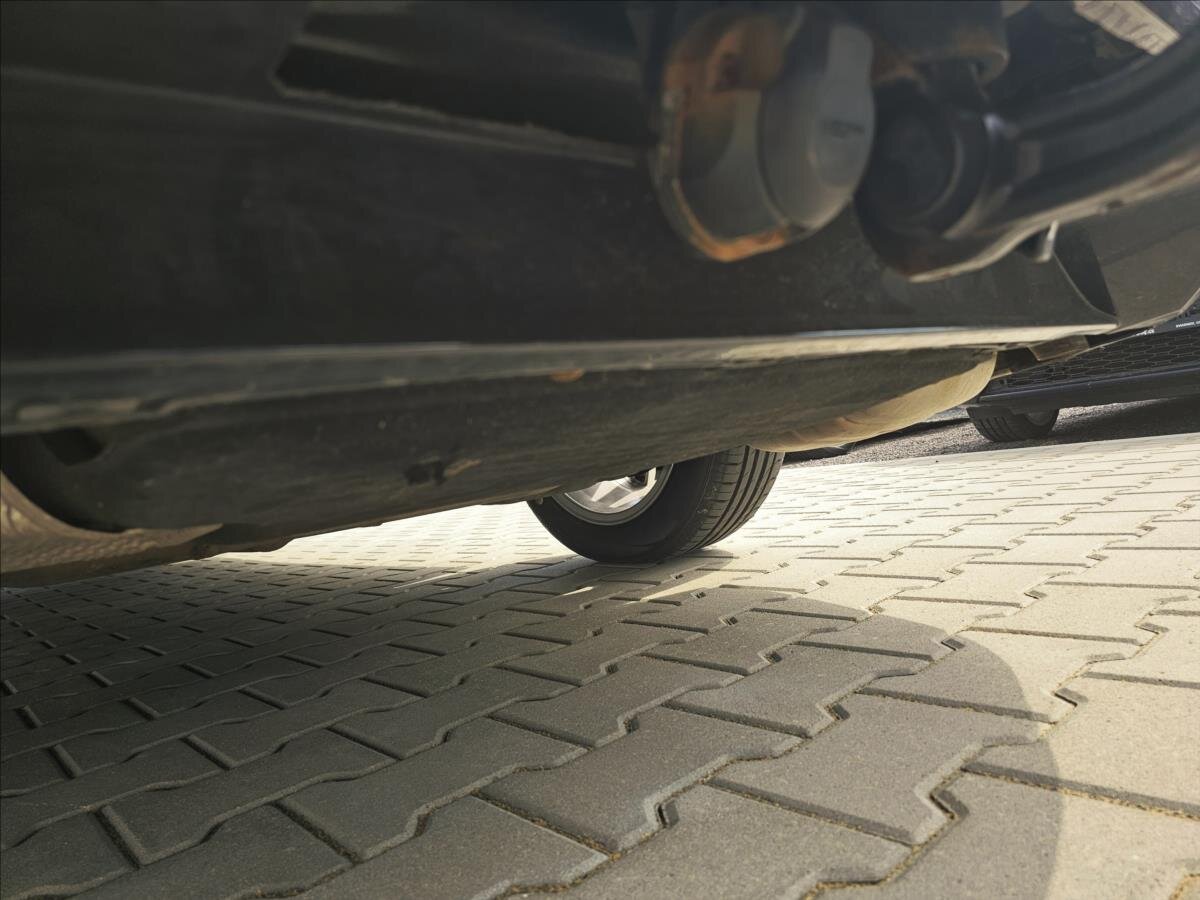 Volkswagen Passat Kombi 1,4 l 110 kw