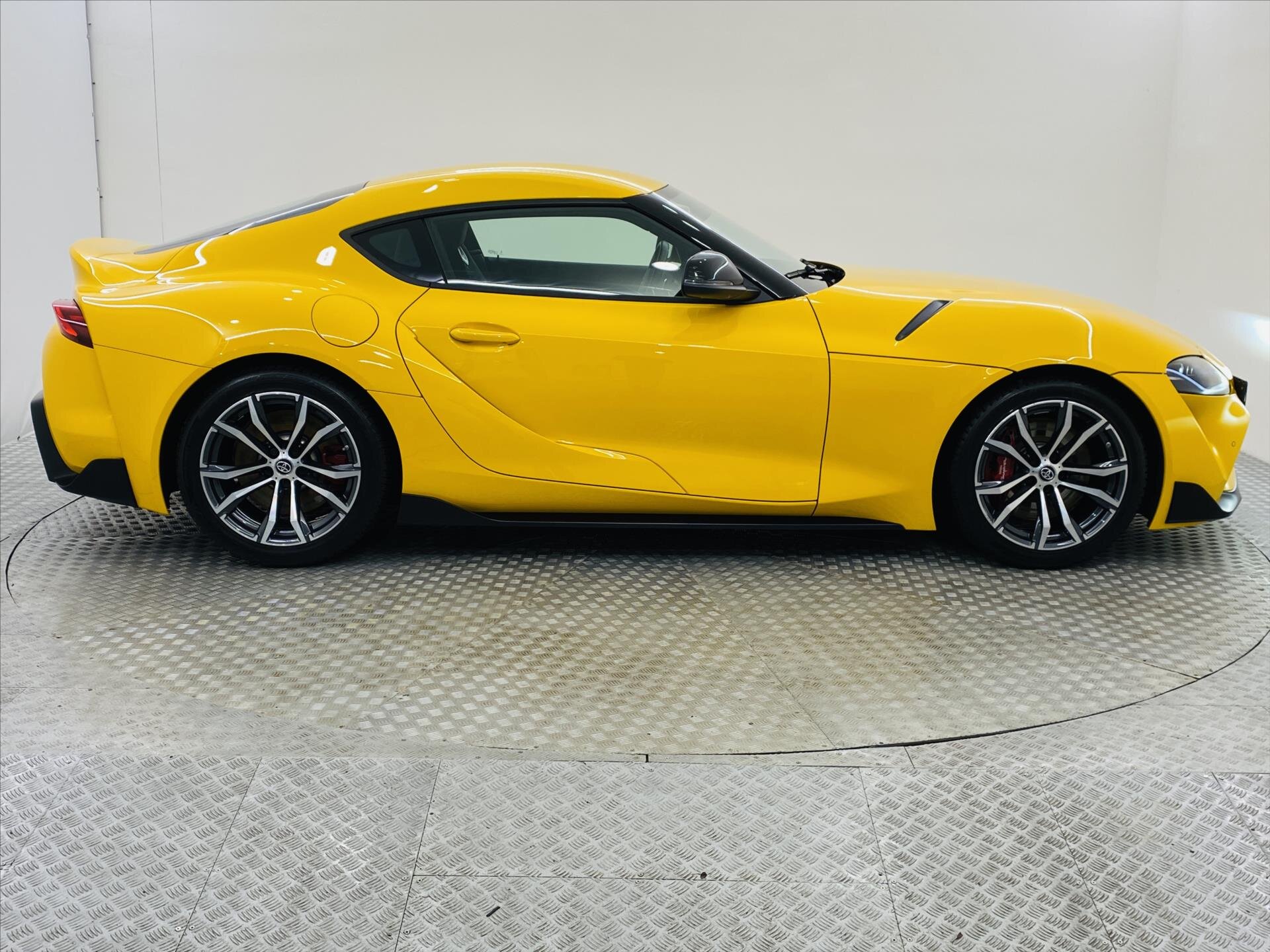 Toyota Supra Kupé 2,0 l 190 kw