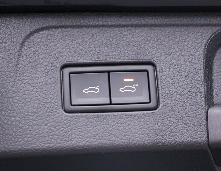 Volkswagen Passat Kombi 2,0 l 110 kw