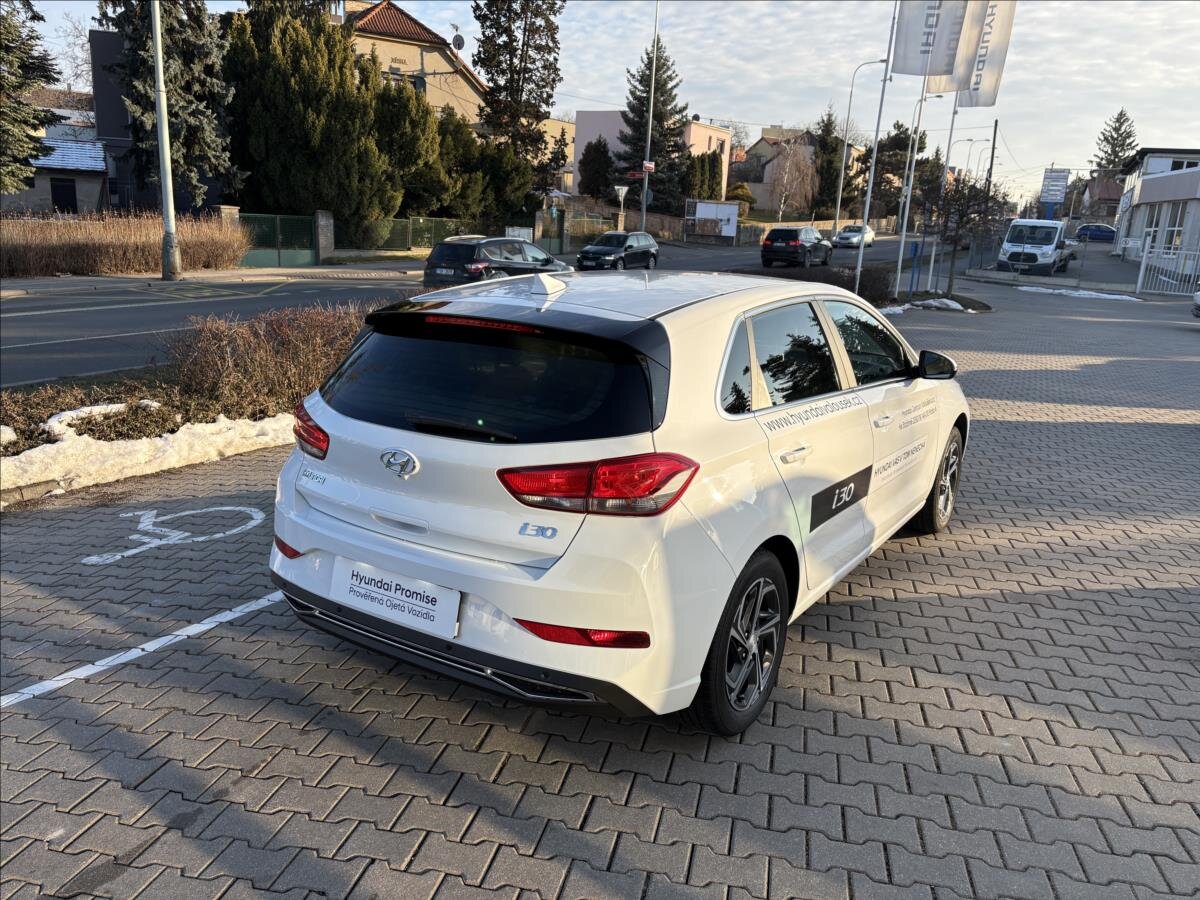 Hyundai i30 Hatchback 1,5 l 80 kw