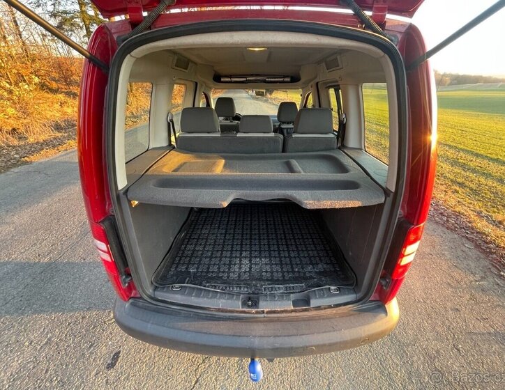 Volkswagen Caddy Kombi 1,6 l 75 kw