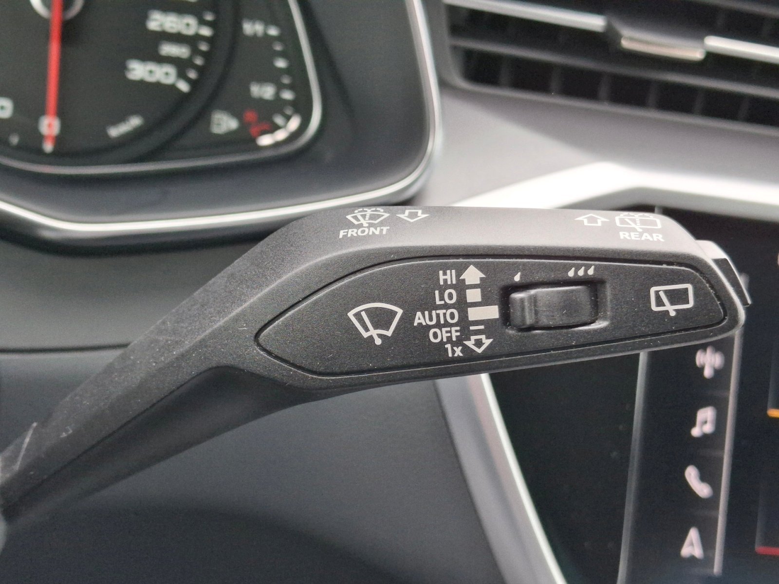 Audi A6 Kombi 2,0 l 195 kw