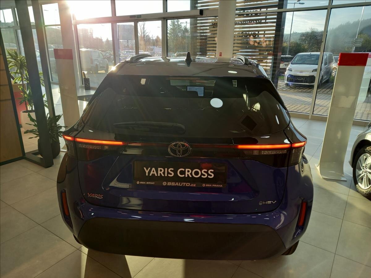 Toyota Yaris Cross SUV / Terénní 1,5 l 85 kw