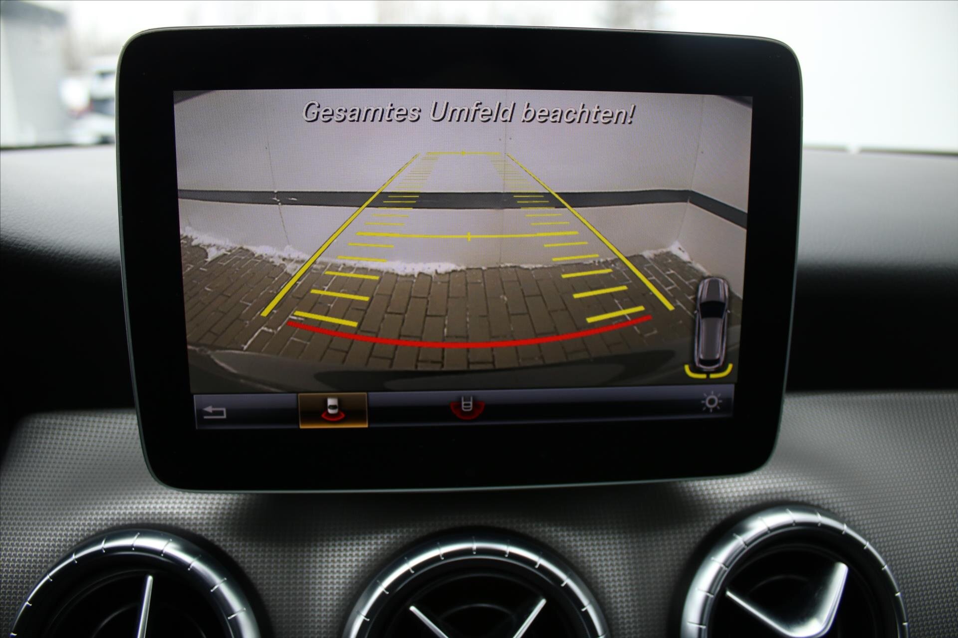 Mercedes-Benz CLA Kombi 2,1 l 100 kw