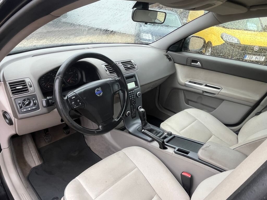 Volvo S40 Sedan 1,6 l 84 kw