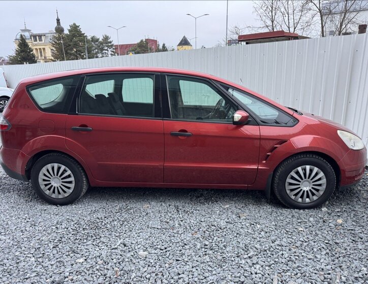 Ford S-MAX 14