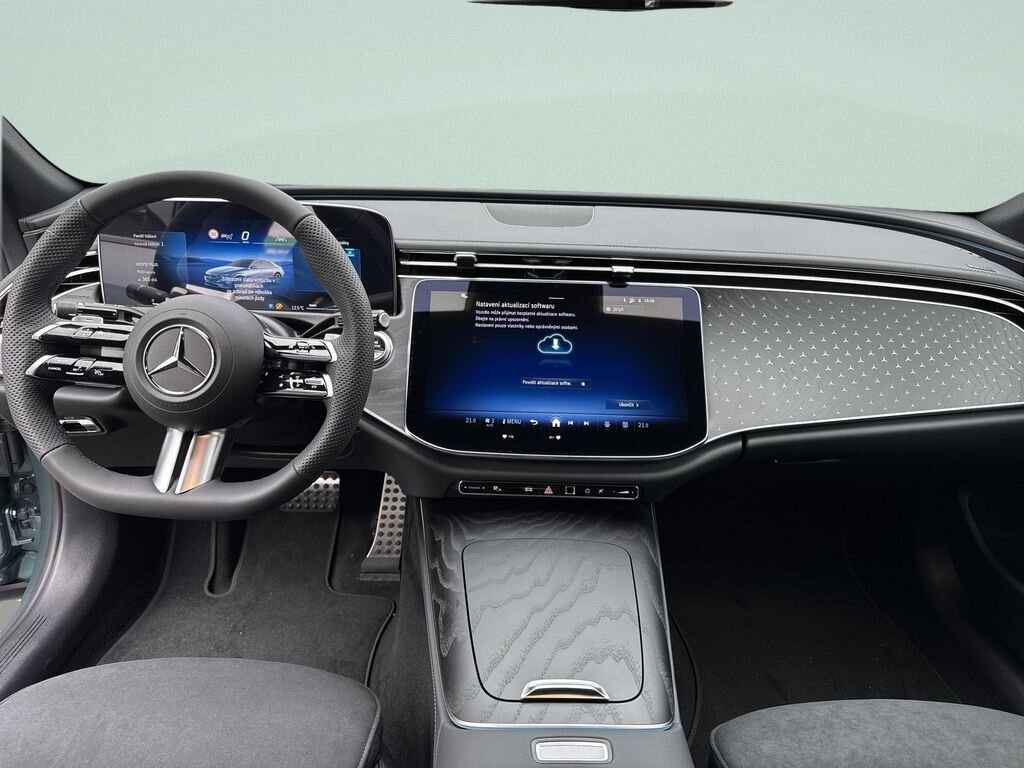 Mercedes-Benz Třídy E Sedan / Limuzína 2,0 l 167 kw