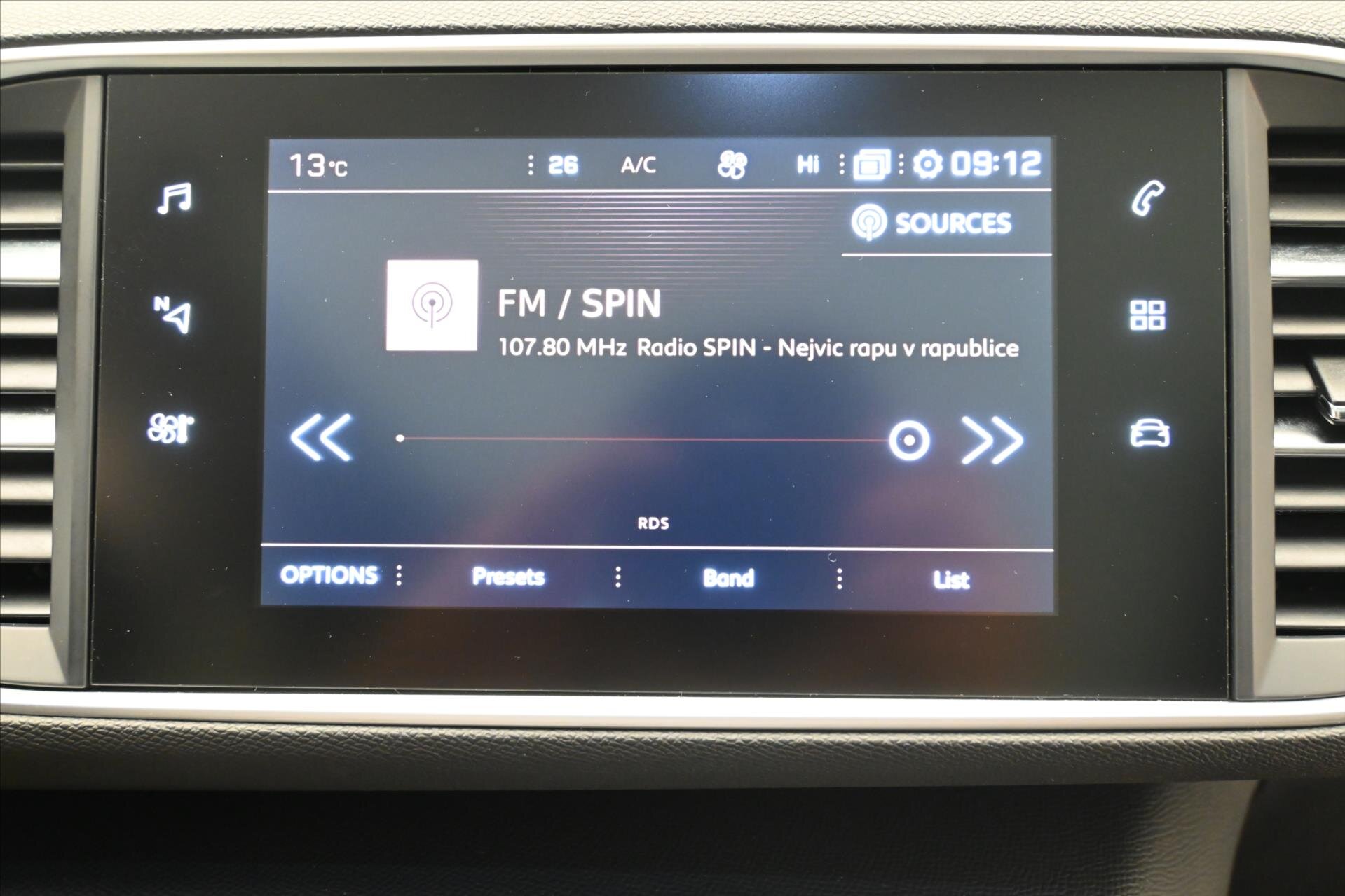 Peugeot 308 Kombi 1,5 l 96 kw