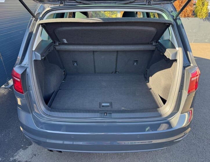 Volkswagen Golf Sportsvan MPV 2,0 l 110 kw