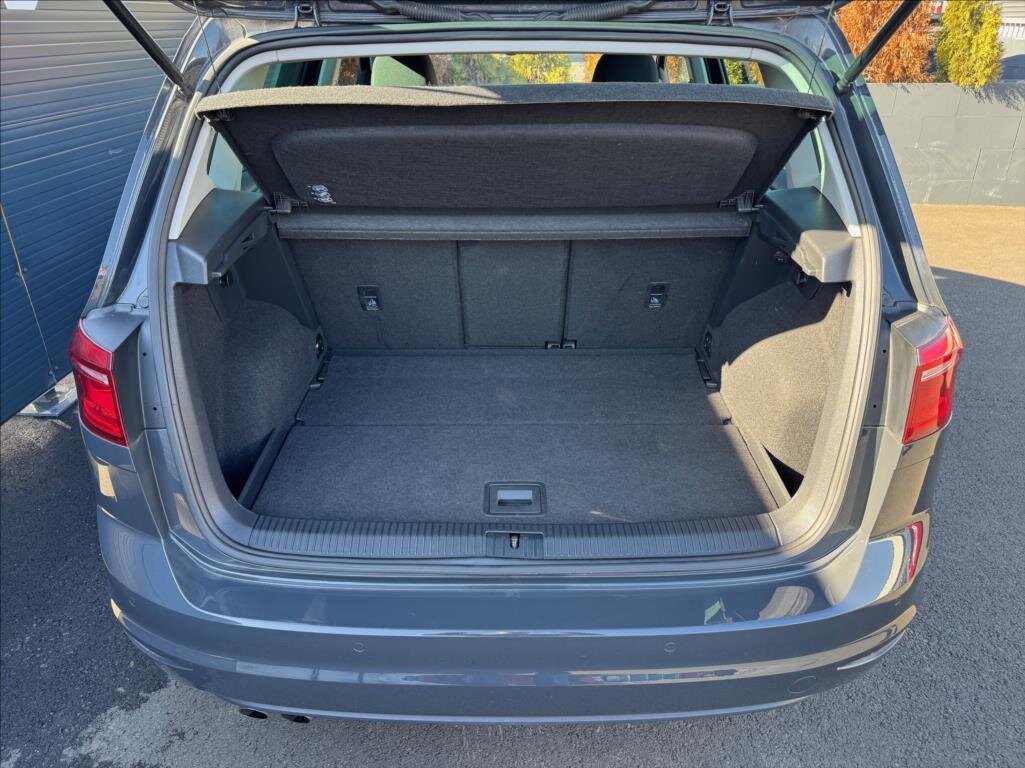 Volkswagen Golf Sportsvan MPV 2,0 l 110 kw