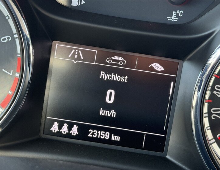 Opel Astra Hatchback 999,0 77 kw