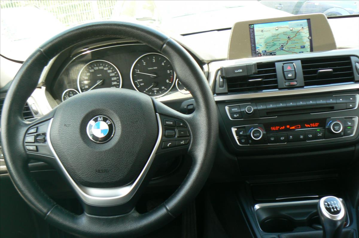 BMW Řada 3