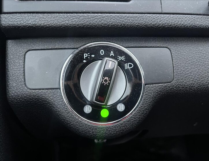 Mercedes-Benz Třídy C Sedan / Limuzína 3,0 l 170 kw