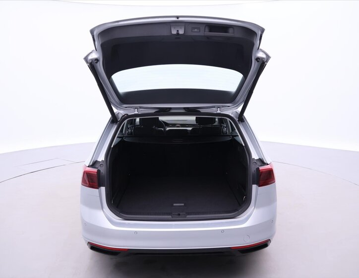 Volkswagen Passat Kombi 2,0 l 110 kw