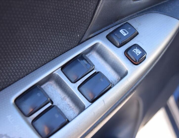 Toyota Corolla Verso 30