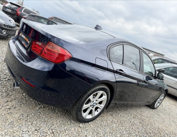 BMW Řada 3 Sedan / Limuzína 3,0 l 225 kw