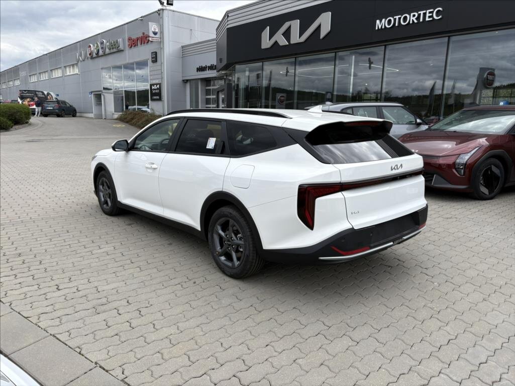 KIA Ostatní Kombi 1,6 l 110 kw