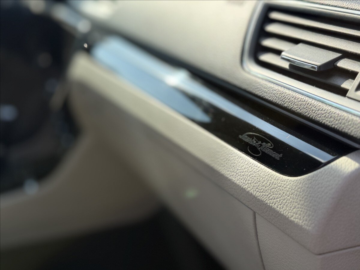 Škoda Superb Kombi 2,0 l 140 kw