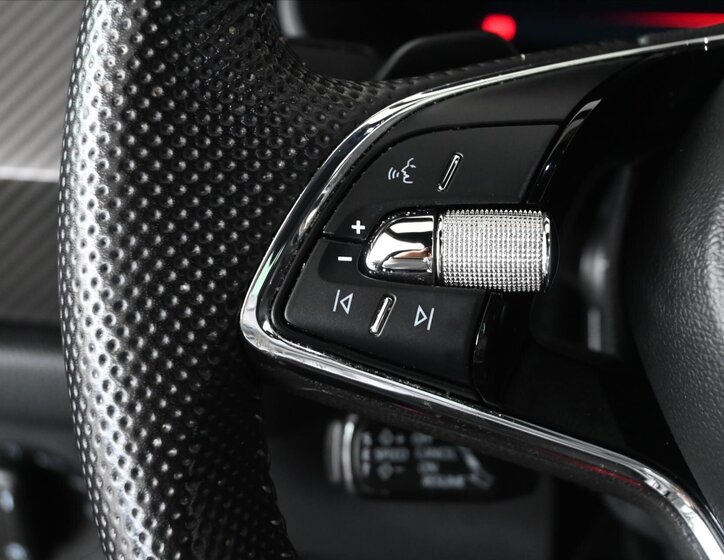 Škoda Kodiaq SUV / Terénní 1,5 l 110 kw