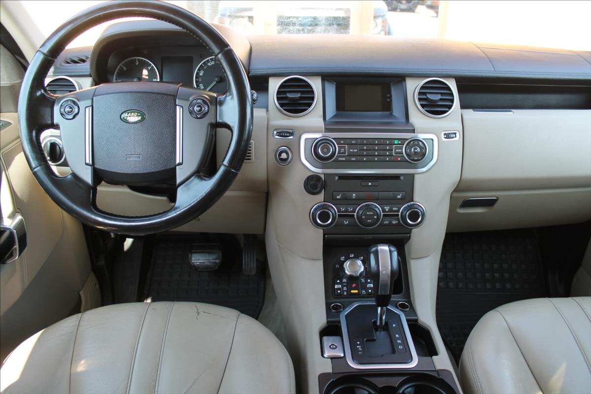 Land Rover Discovery SUV / Terénní 3,0 l 155 kw