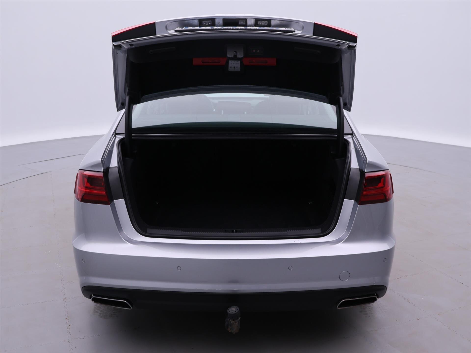 Audi A6 Sedan / Limuzína 3,0 l 235 kw