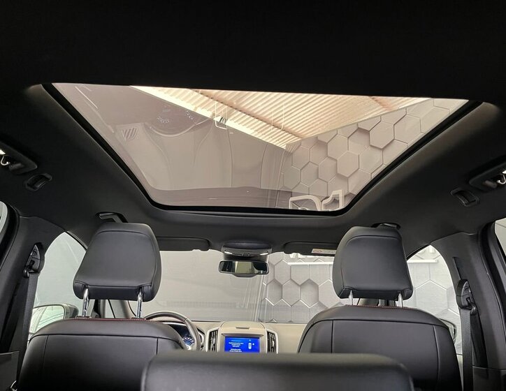 Ford S-MAX MPV 2,5 l 140 kw