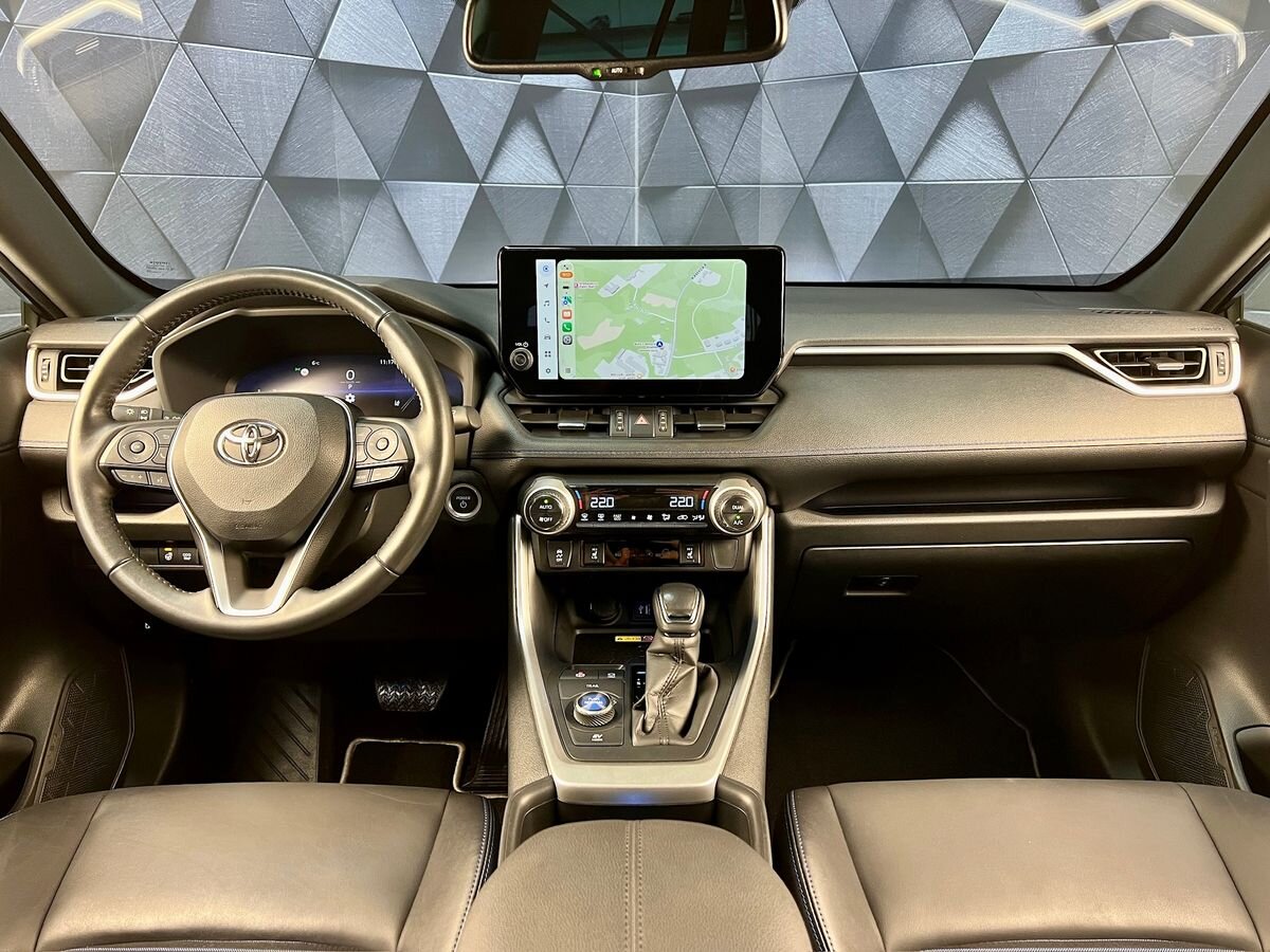 Toyota RAV4 SUV 2,5 l 163 kw