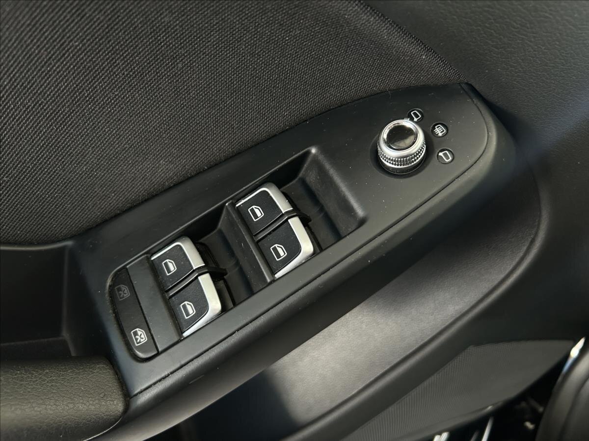 Audi A5 Sedan / Limuzína 2,0 l 140 kw