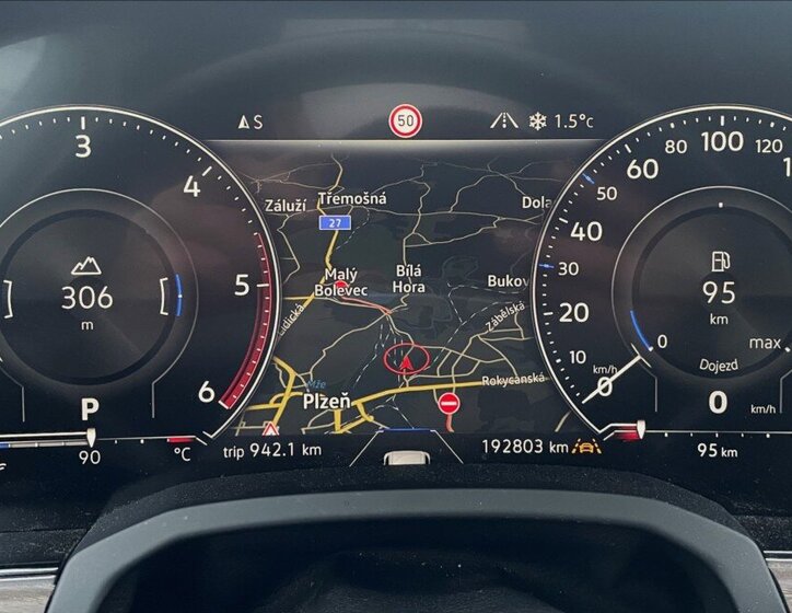 Volkswagen Touareg SUV / Terénní 3,0 l 210 kw