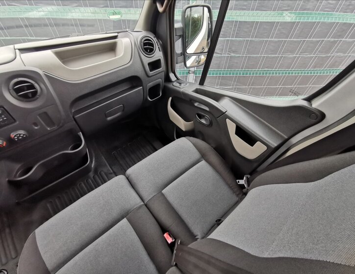 Renault Master Kombi 2,3 l 100 kw