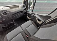 Renault Master Kombi 2,3 l 100 kw