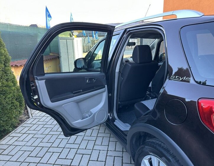 Suzuki SX4 SUV 1,6 l 88 kw