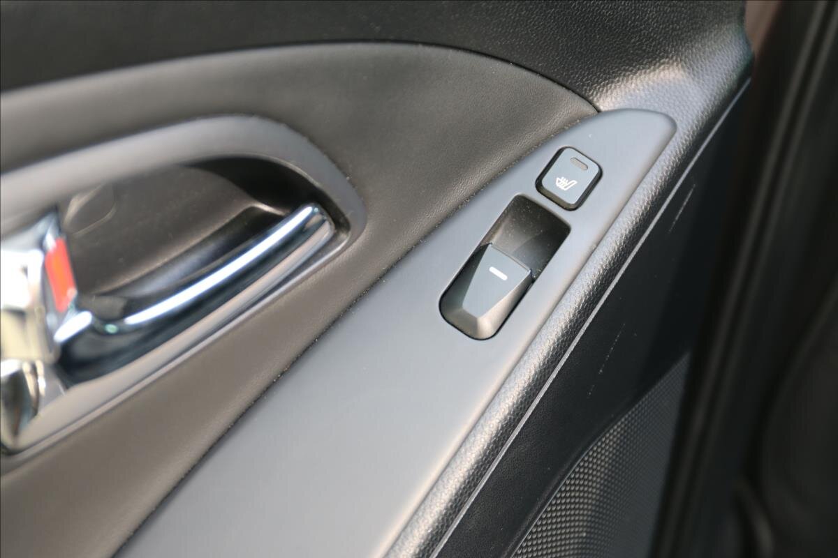 Hyundai ix35 SUV / Terénní 1,7 l 85 kw
