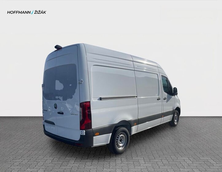 Mercedes-Benz Sprinter Skříň 2,0 l 140 kw