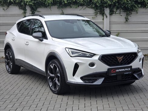 Cupra Formentor SUV / Terénní 1,5 l 110 kw