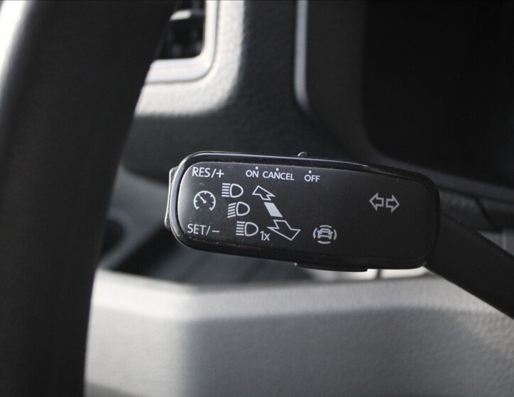 Volkswagen Crafter Skříň 2,0 l 103 kw