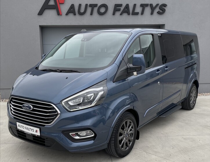 Ford Tourneo Custom 7