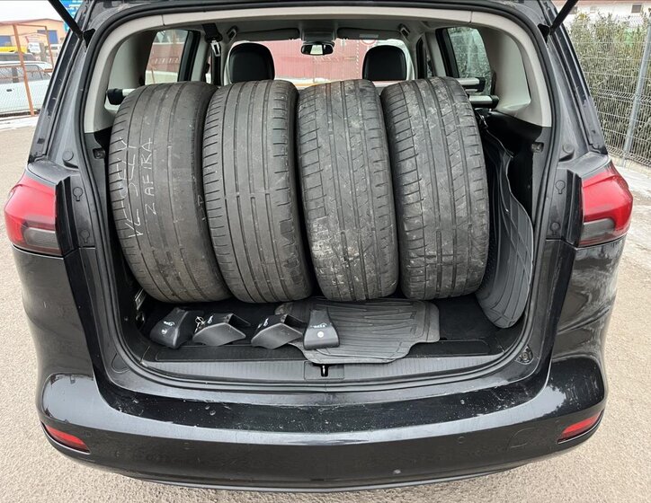 Opel Zafira MPV 1,6 l 100 kw