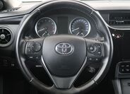 Toyota Corolla 15