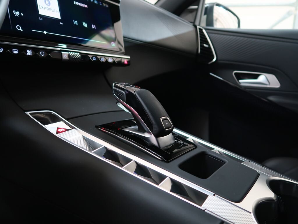 DS Automobiles DS7 Crossback