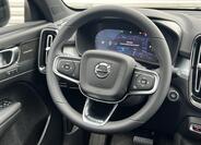 Volvo XC40 19