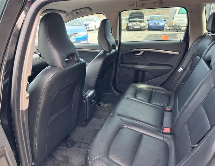 Volvo V70 Kombi 2,0 l 133 kw