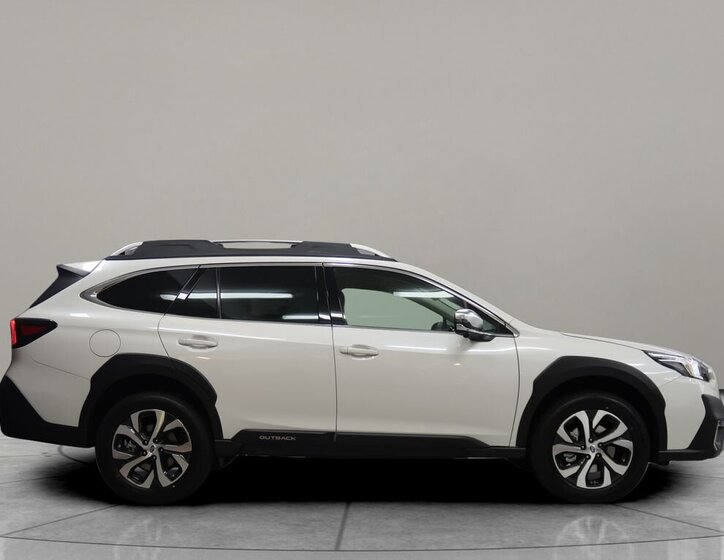 Subaru Outback SUV 2,5 l 124 kw