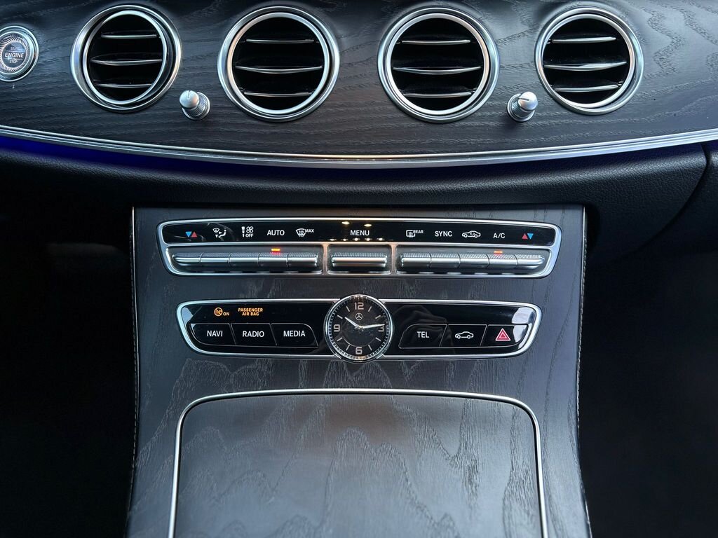 Mercedes-Benz Třídy E Sedan / Limuzína 2,0 l 143 kw