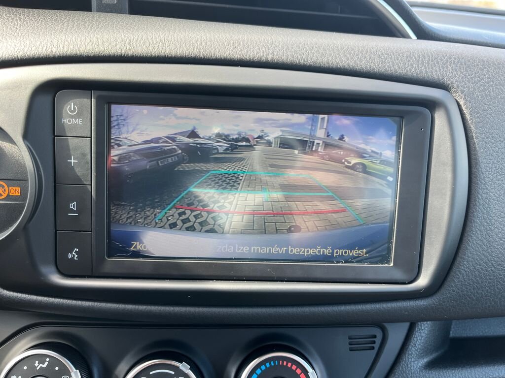 Toyota Yaris Hatchback 1,5 l 82 kw