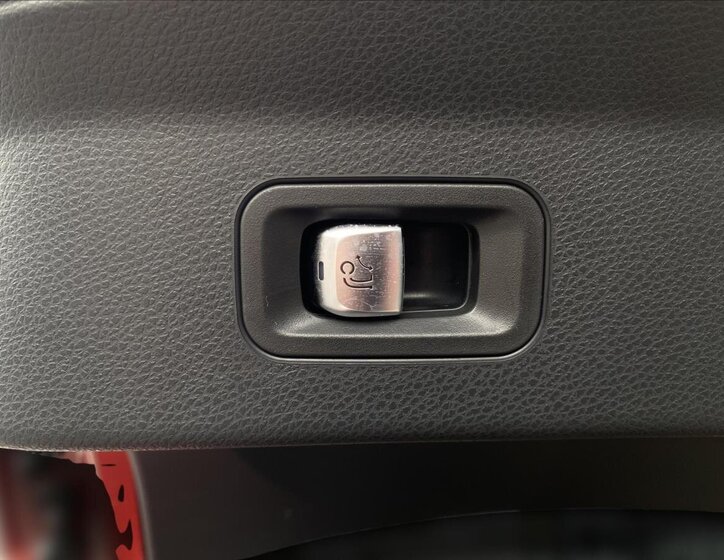 Mercedes-Benz GLC SUV 2,0 l 143 kw